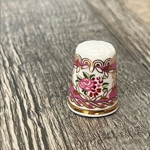 vintage Hammersley England fine bone china thimble